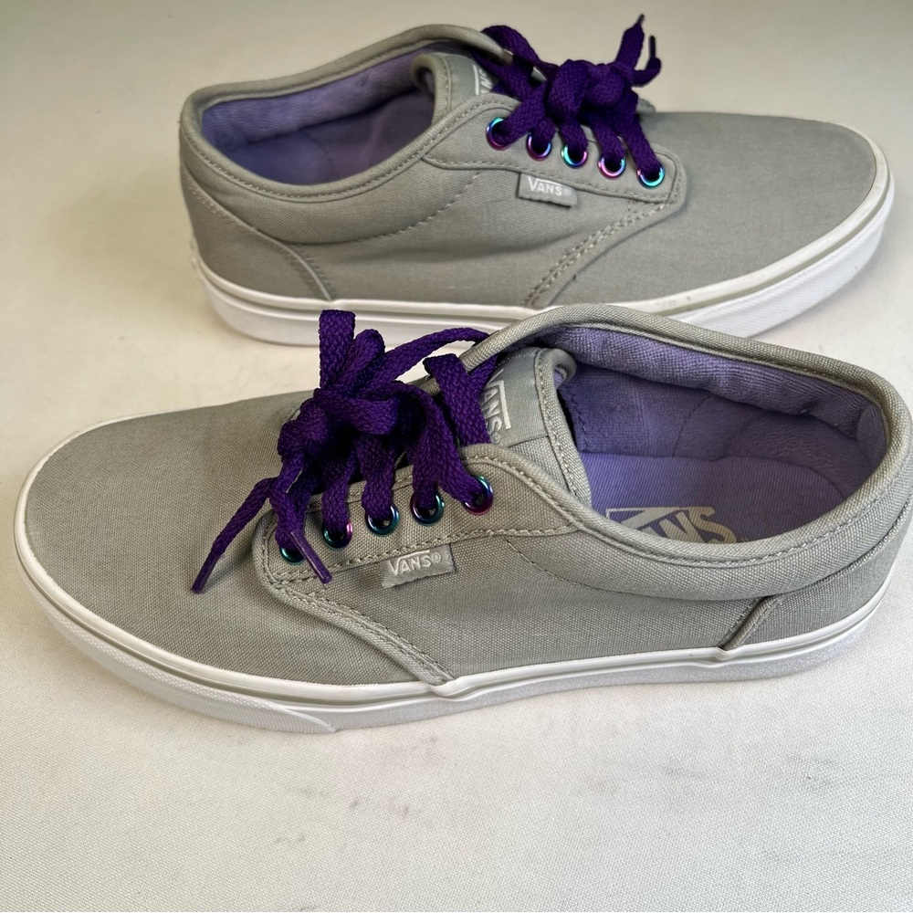 Vans AUTHENTIC Mens Womens Grey Purple Low Top Skateboard Shoes Sz 8 like new - Picture 3 of 12